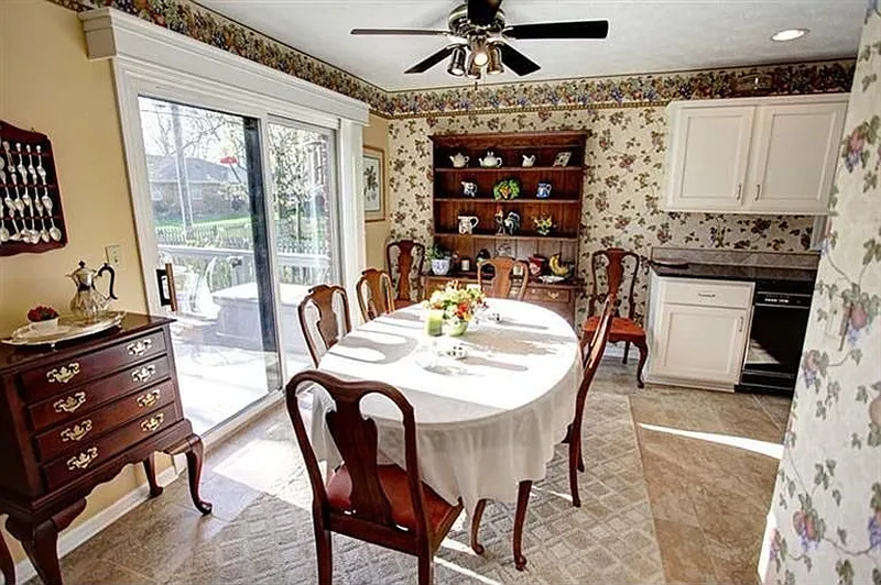 Thumbnail 11