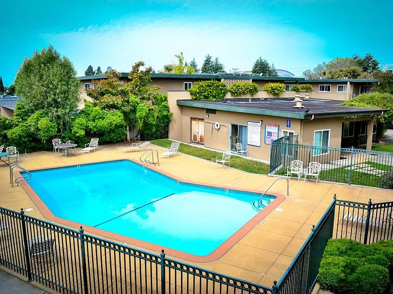 POOL - open year round
