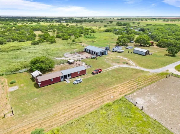 434 E County Road 2270, Riviera, TX 78379