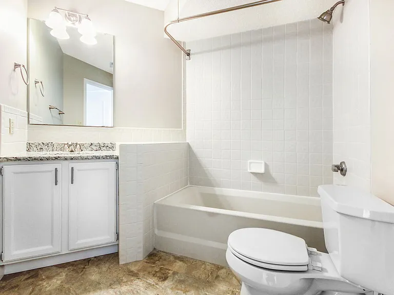324 Shirley Ridge Dr — Photo 17