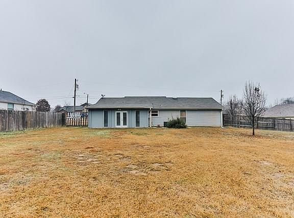 2nd image of 12521 Darrin Blvd