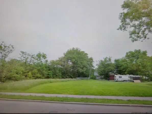 906 E 93rd St, Chicago, IL 60619