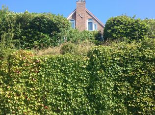 1001 Warren Ave N, Seattle, WA 98109