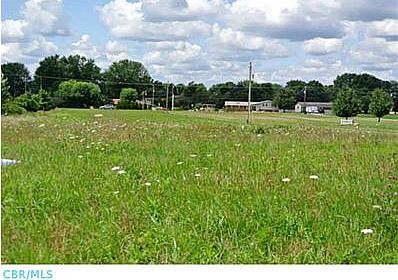 3rd image of 2082 Sheryl Lynn Dr