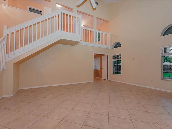 5th image of 4016 Watercove Dr
