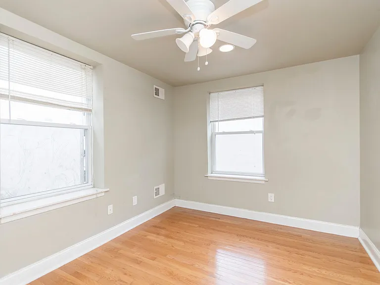 1512 W Montgomery Ave — Photo 19