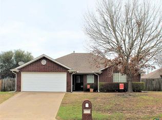 21031 Bluegrass Cir, Flint, TX 75762