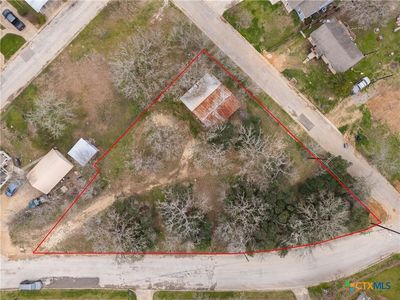 103 Spruce Ave, Luling, TX, 78648