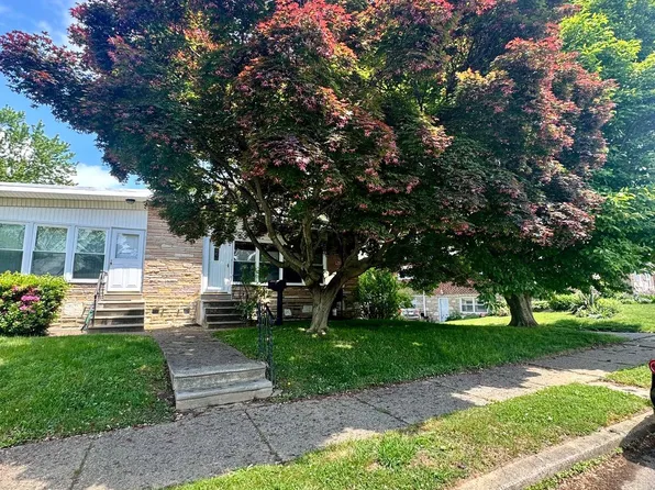 1111 Bingham St, Philadelphia, PA 19115