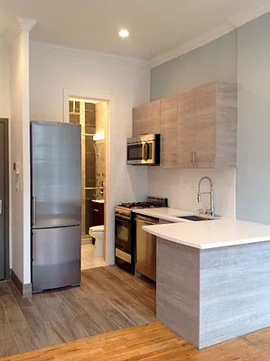 Rented by Platinum Properties | media 28