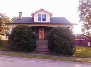 38 E Pittsburgh St, Delmont, PA 15626