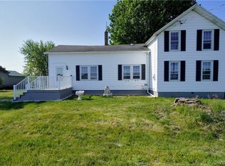 1207 Milestrip Rd, Irving, NY 14081