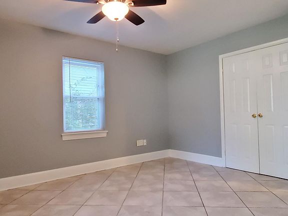 2nd image of 6353 Chaucer Dr