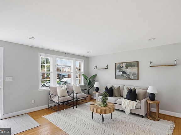 5th image of 326 Stratford Rd