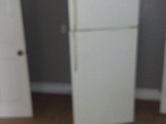 4th image of 204 Epps St
