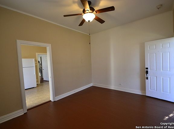 4th image of 1722 N Pine St #1