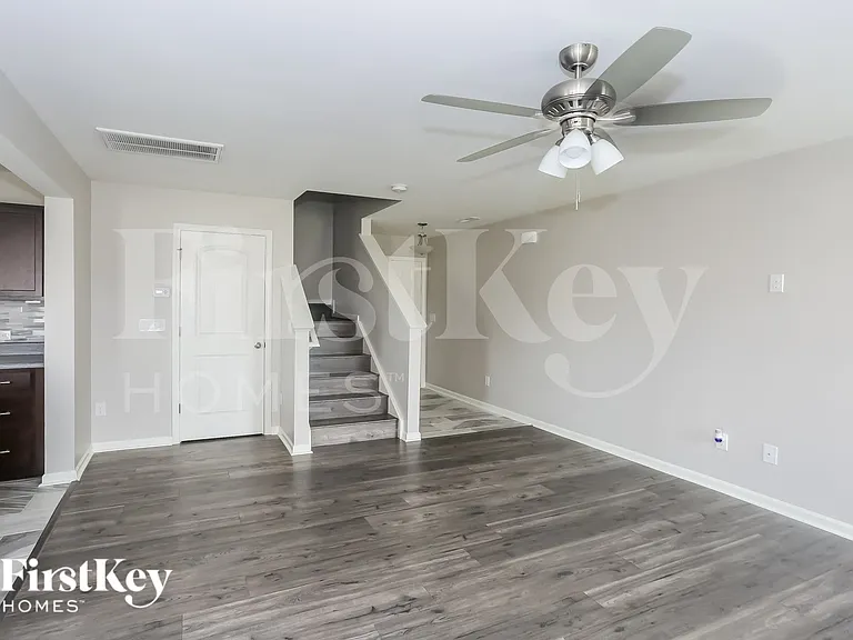 3978 Tersk Dr — Photo 5