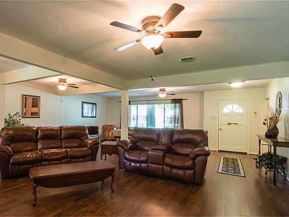 5th image of 9717 Cedardale Dr