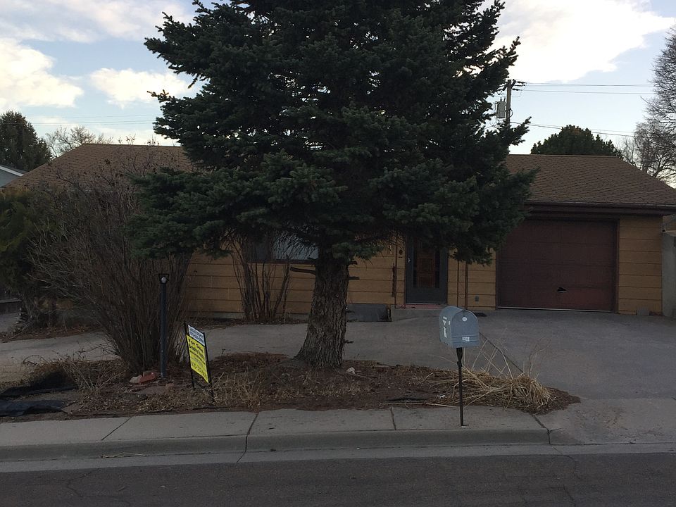 1332 West 10th Street Wray C