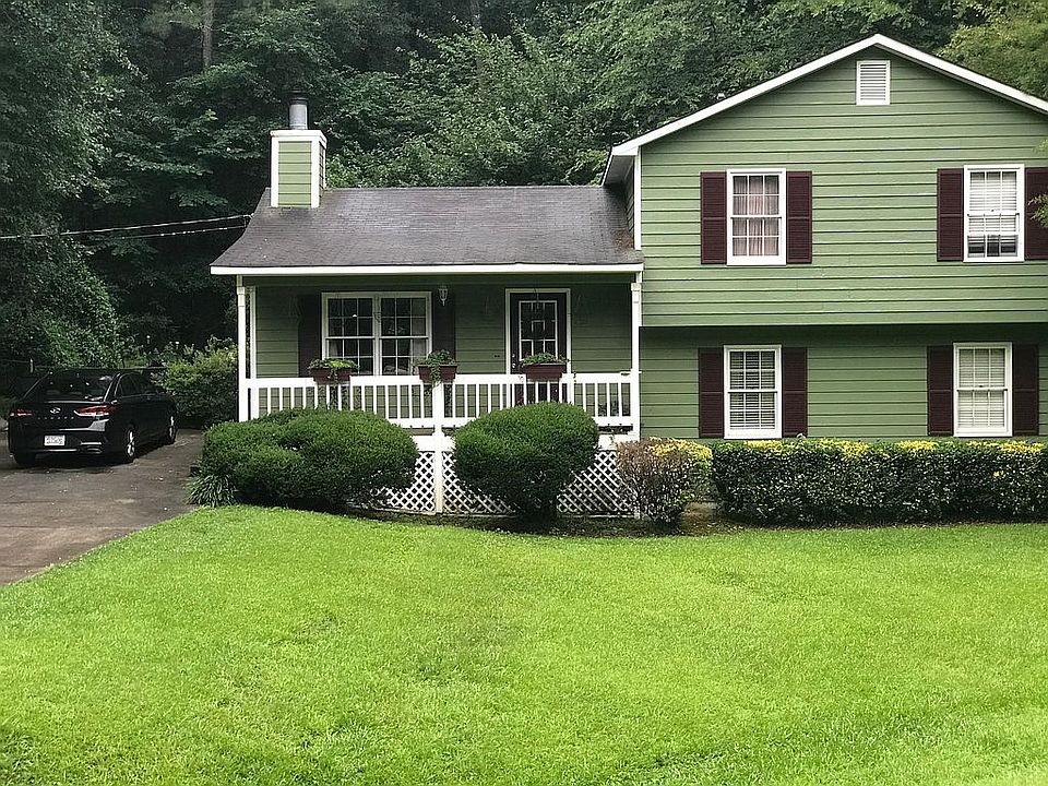 1st image of 3760 Creekwood Dr