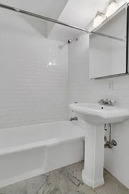 Rented by Cooper & Cooper Real Estate | media 24