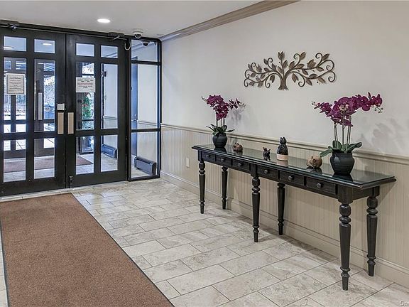3rd image of 80 E Hartsdale Ave APT 204