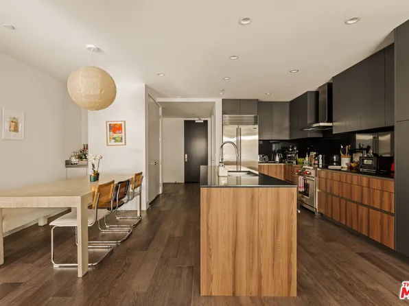 728 N Sweetzer Ave #212, West Hollywood, CA 90069