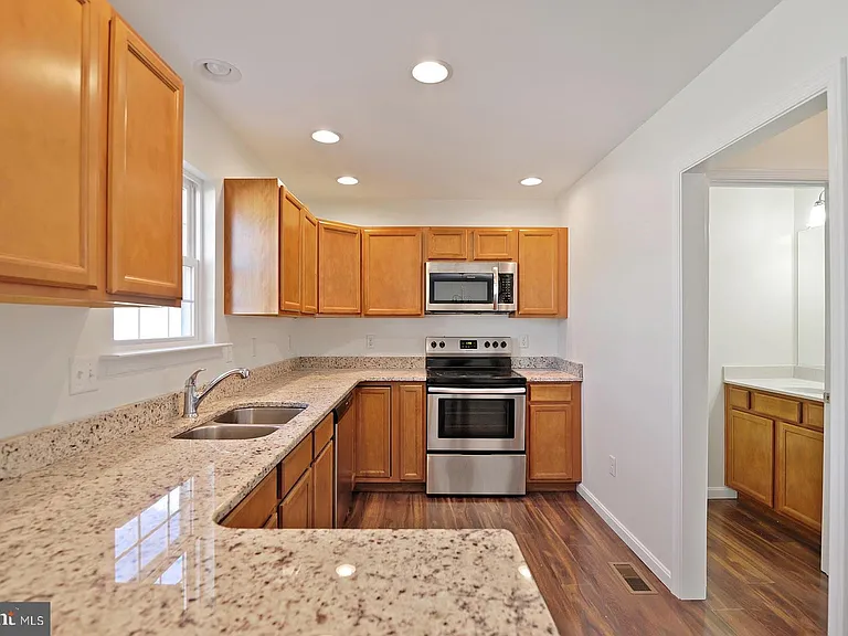 43 Pepperwood Dr — Photo 2