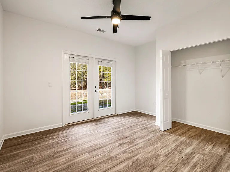 Views at River Bend — Photo 17