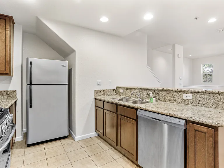 2189 Beech Cir #1 — Photo 8
