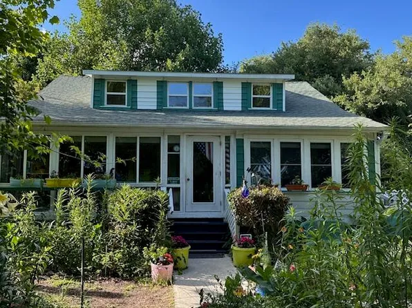 109 Pender Lane, Newport, NC 28570