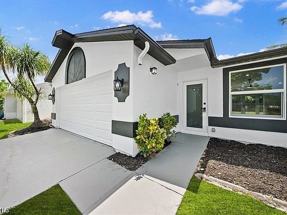 3rd image of 2931 SW 11th Ct