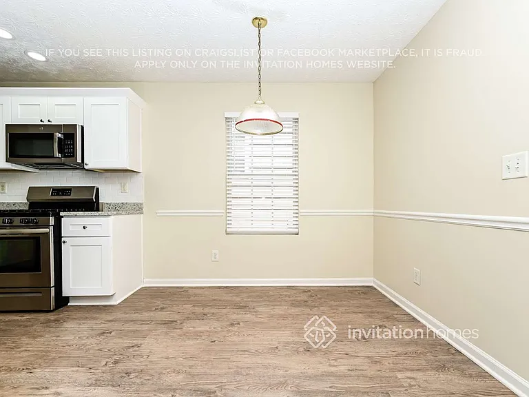 4065 Mission Way — Photo 6