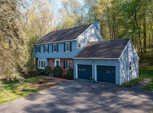 3 Gwynne Dr, Yorktown Heights, NY 10598