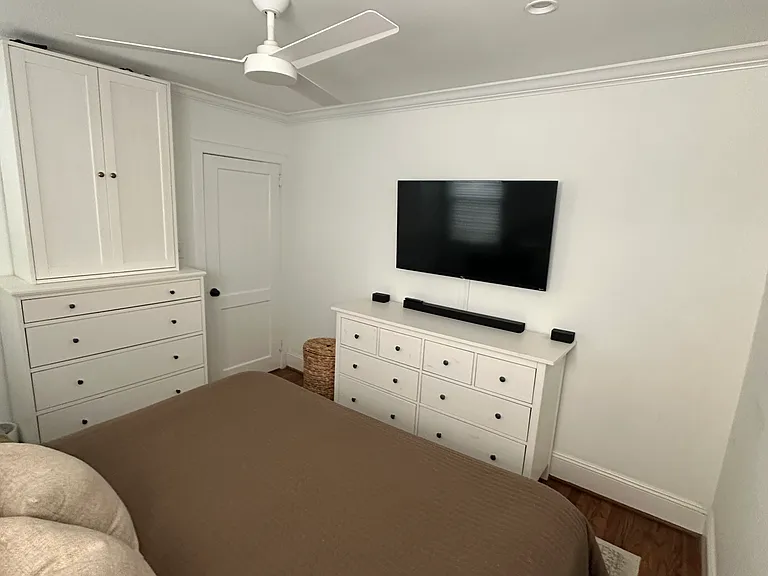 2200 Laburnum Ave — Photo 20