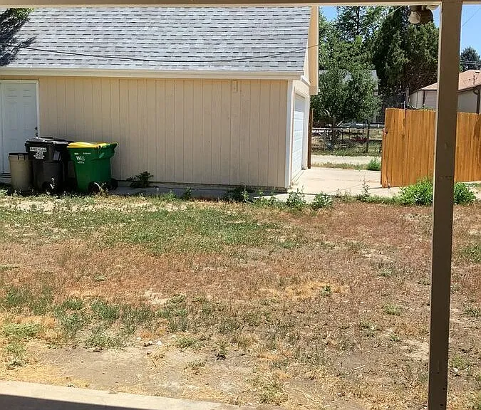 1140 Emporia St — Photo 10