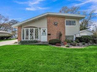 174 Westwood Dr, Park Forest, IL
