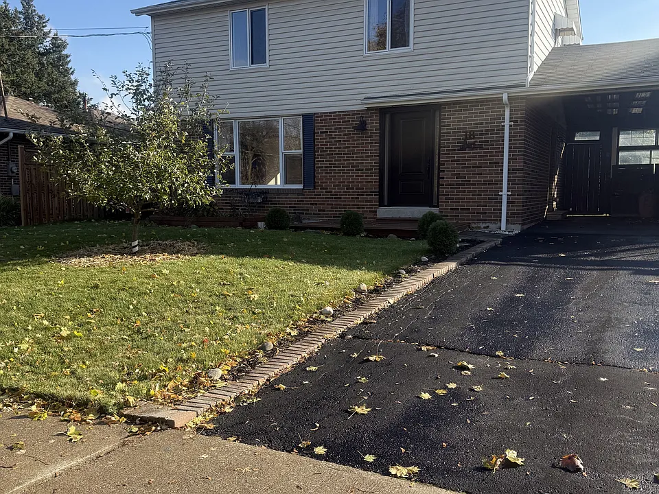 18 Fagan Dr