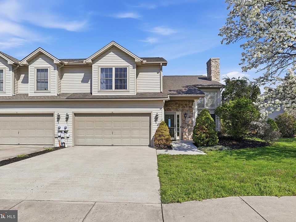 1st image of 15 Creekview Dr