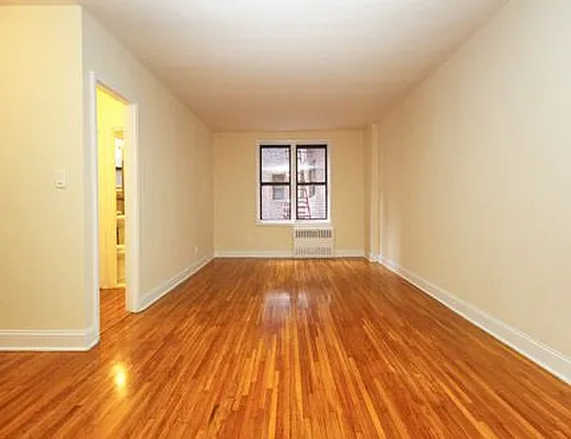 Rented by SW Queens Mezzanine | media 2