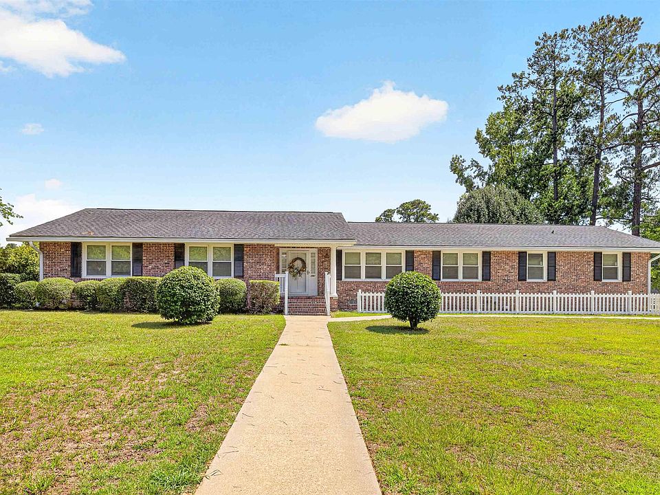 1st image of 1793 Forest Dr