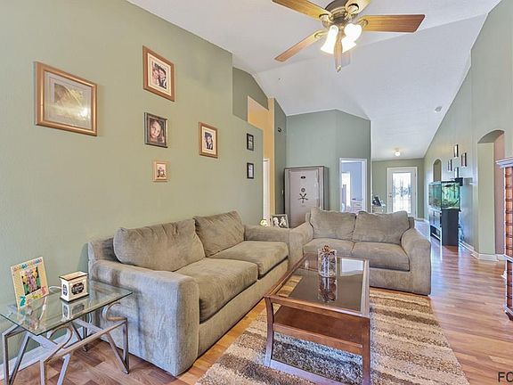 5th image of 22 Lamoyne Ln