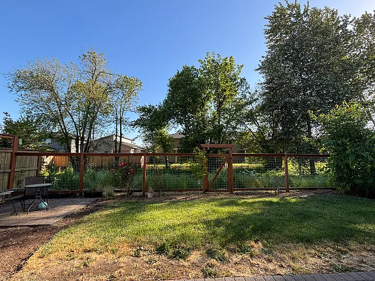 7261 SE Berg Dr — Photo 18