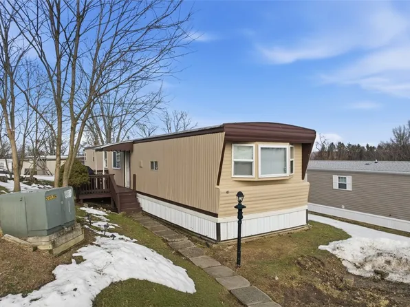 34 Leesburg Ct, Imperial, PA 15126