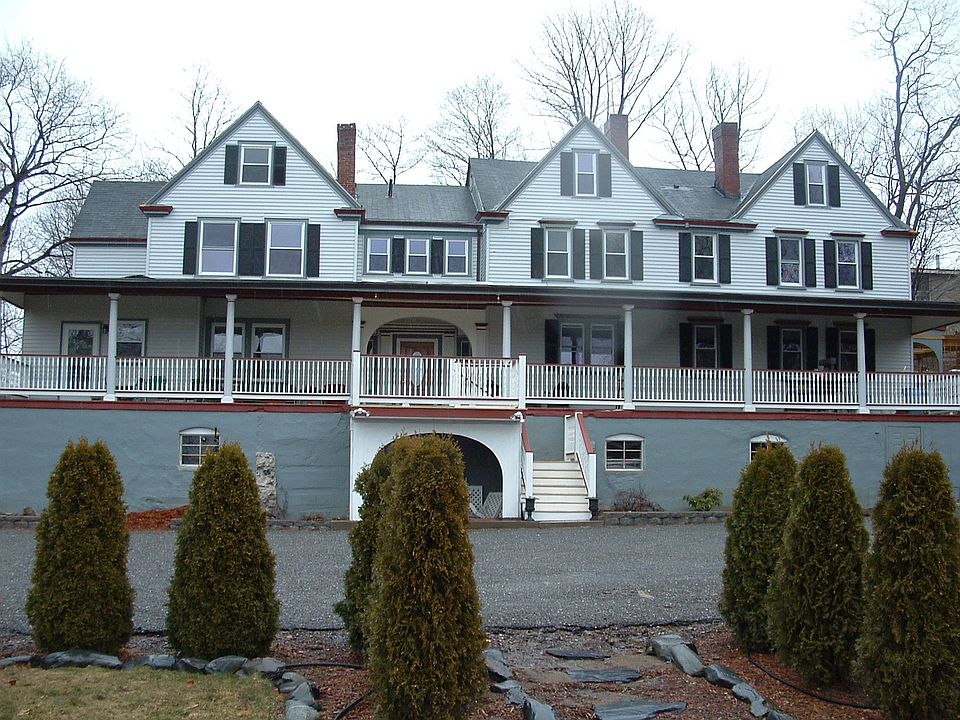 Bogigian Mansion