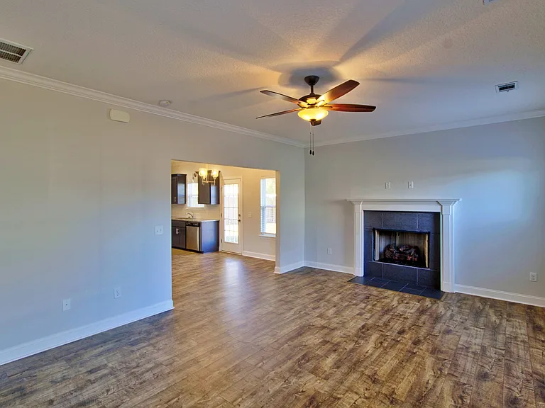 326 Fairview Cir — Photo 21