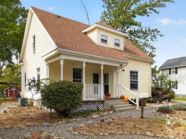 349 Barnum St, Dundee, MI 48131