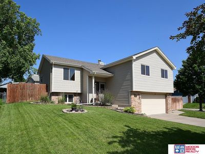 5000 NW 6th St, Lincoln, NE, 68521