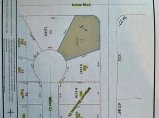 307 Miller Ct, Englewood, OH 45322