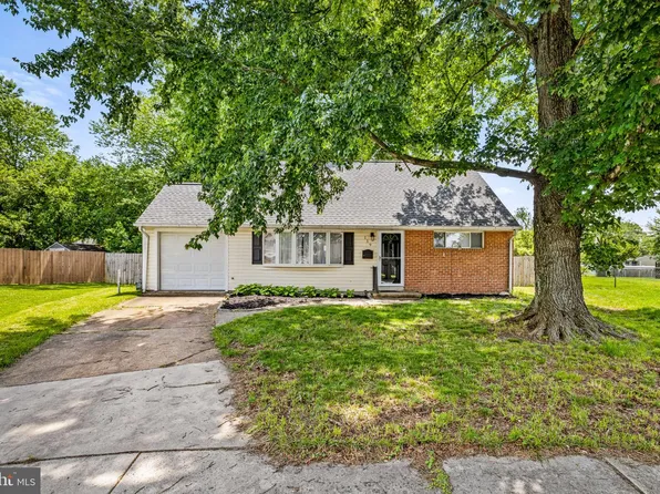 119 S Meadow Dr, Glen Burnie, MD 21060